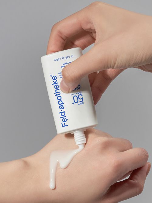 feldapotheke [Moisturizing Sun Cream] Airy Water Sun Cream Professional 37ml x 2 (+ Free mini cleans