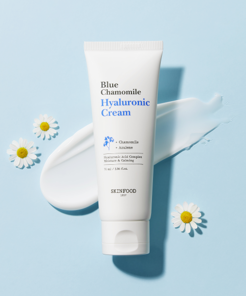 SKINFOOD Blue Chamomile Hyaluronic Acid Cream 70ml (+ 2 pads *1 free)