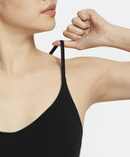 NIKE NIKE Indie Light Support Pad Adjustable Sports Bra W - Black: White