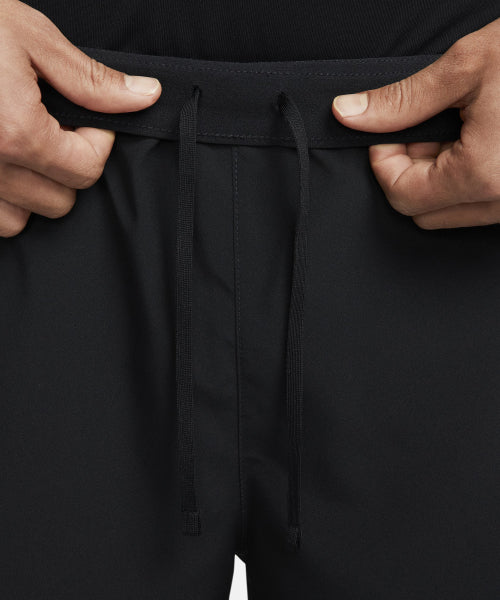 NIKE NIKE Dry Fit Challenger 7 Inch Shorts M