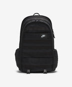 NIKE Nike Sportswear RPM Backpack 26L - Black: White