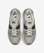 NIKE Nike Sneakers Cobblestone