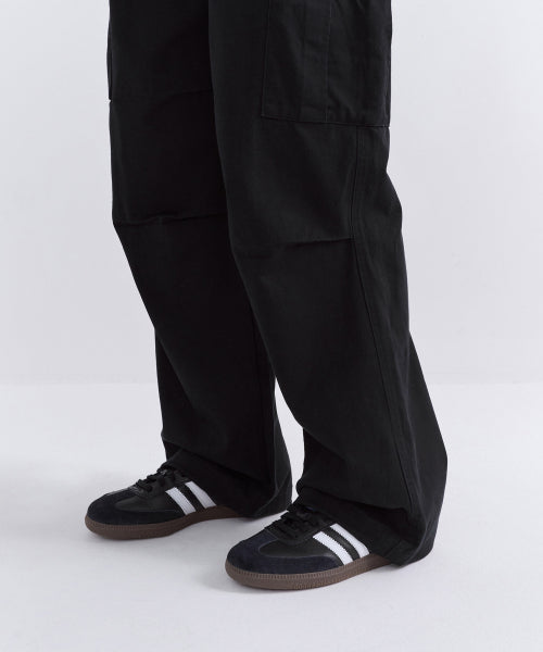 MUSINSA STANDARD WOMAN MUSINSA STANDARD WOMAN Women's Fleece Wide Cargo Pants (Black)