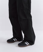 MUSINSA STANDARD WOMAN MUSINSA STANDARD WOMAN Women's Fleece Wide Cargo Pants (Black)
