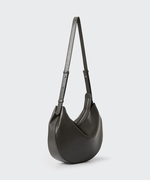 MUSINSA STANDARD WOMAN MUSINSA STANDARD WOMAN Fat Crescent Shoulder Bag Khaki Gray