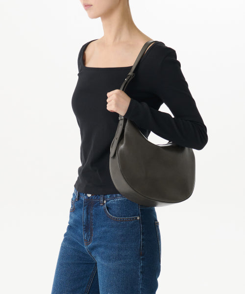MUSINSA STANDARD WOMAN MUSINSA STANDARD WOMAN Fat Crescent Shoulder Bag Khaki Gray
