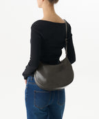 MUSINSA STANDARD WOMAN MUSINSA STANDARD WOMAN Fat Crescent Shoulder Bag Khaki Gray