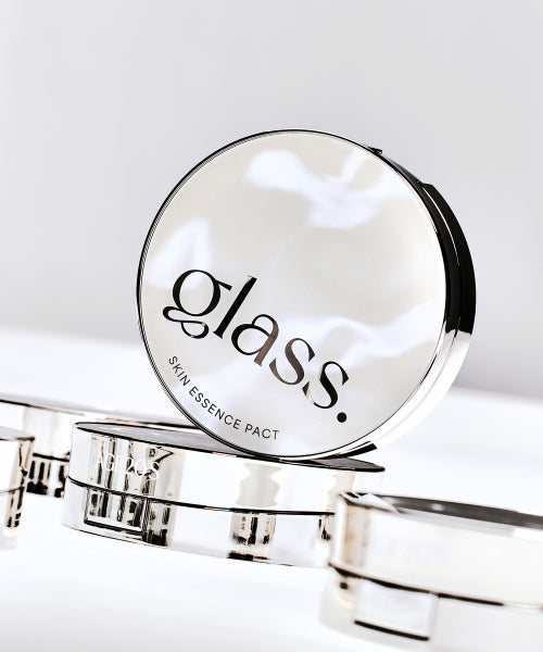 AGE 20'S AGE 20'S Glass Skin Essence Pact Glow
