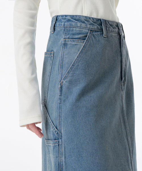 MUSINSA STANDARD WOMAN MUSINSA STANDARD WOMAN Denim Carpenter Long Skirt (Light Indigo)