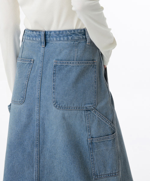 MUSINSA STANDARD WOMAN MUSINSA STANDARD WOMAN Denim Carpenter Long Skirt (Light Indigo)