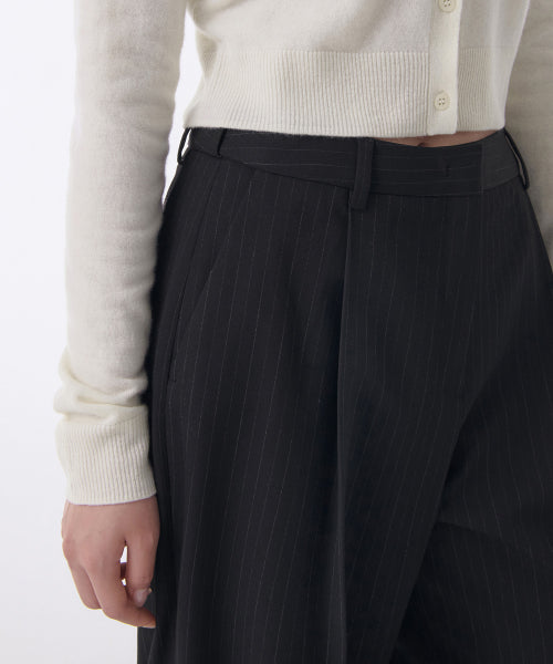 MUSINSA STANDARD WOMAN MUSINSA STANDARD WOMAN Women's Pinstripe Low Rise Wide Slacks