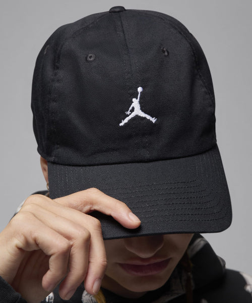 NIKE Nike Jordan Club Unstructured Curb Bill Hat - Black:White