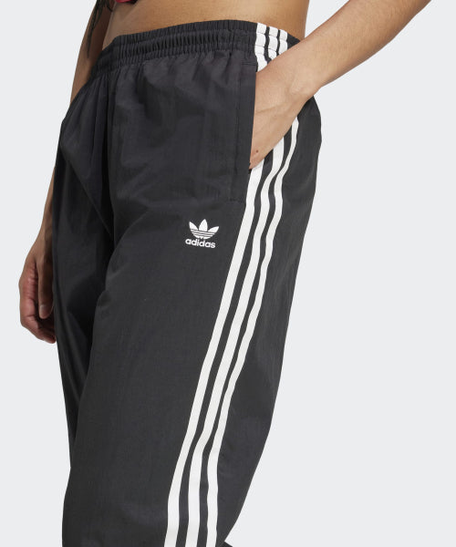 ADIDAS ADIDAS Woven Track Pants - Black
