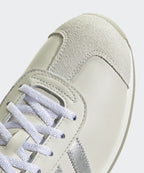 ADIDAS ADIDAS Country II Sneakers - Cream:Silver