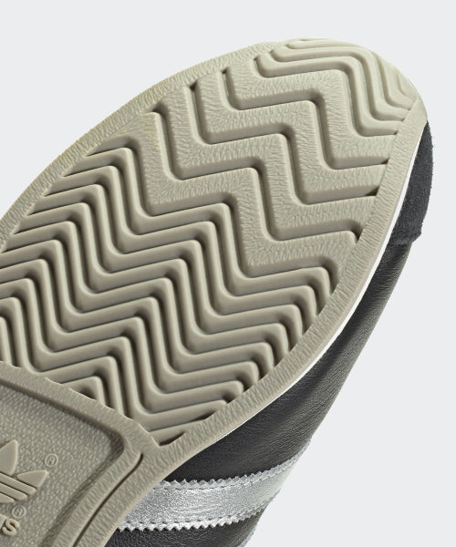 ADIDAS ADIDAS Sneakers Country II - Black:Silver