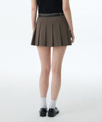 MUSINSA STANDARD WOMAN MUSINSA STANDARD WOMAN Women's Low Rise Pleated Mini Skirt [Khaki Brown]