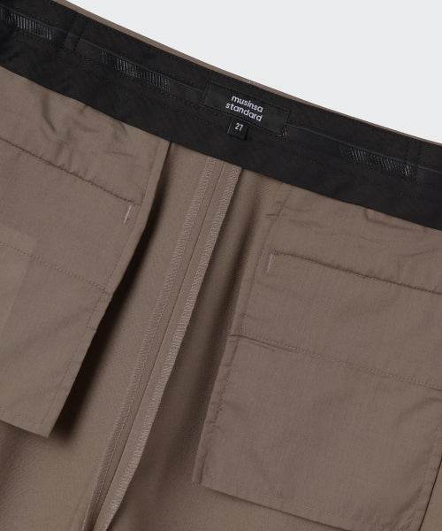 MUSINSA STANDARD WOMAN MUSINSA STANDARD WOMAN Slacks Low Waist Deep Tuck [Dusty Beige]