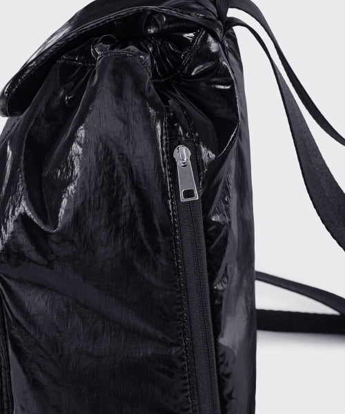 MUSINSA STANDARD WOMAN MUSINSA STANDARD WOMAN Women's Shiny Flap Mini Backpack