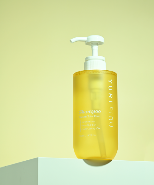 YURIPIBU Banana Total Care Shampoo 500ml