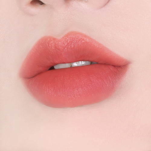MQNY MQNY Powder Velvet Soft Matte Lipstick 5 Colors