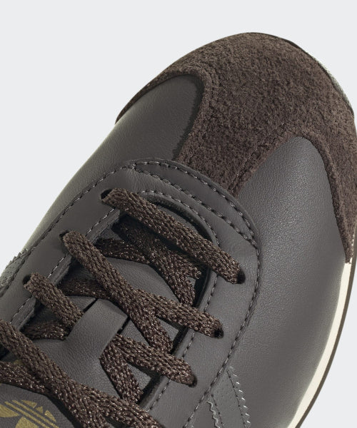 ADIDAS ADIDAS Sneakers Country OG - Charcoal: Brown
