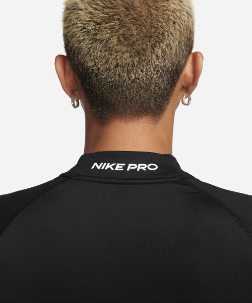NIKE Nike T-Shirt Long Sleeve Fitness Mock - M