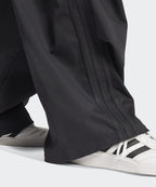 ADIDAS ADIDAS Parachute Pants - Black