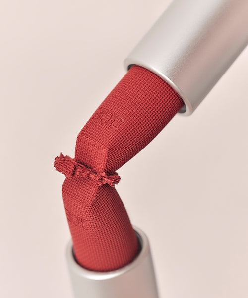 3CE 3CE Cashmere Hug Lipstick - Soft Coral
