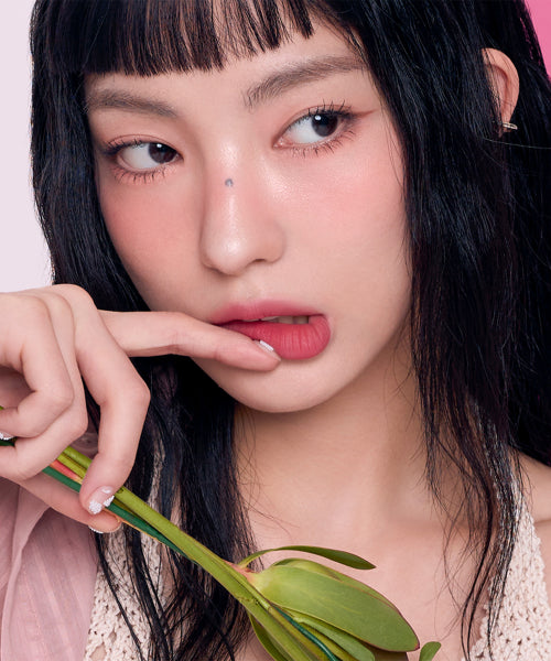 3CE 3CE Cashmere Hug Lipstick - Soft Coral