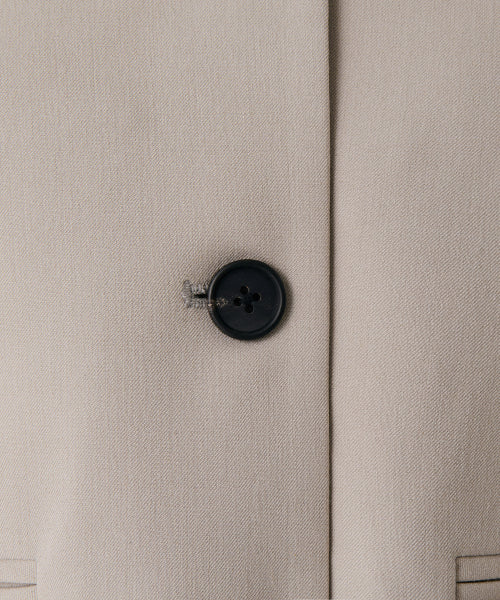 MUSINSA STANDARD WOMAN MUSINSA STANDARD WOMAN Women's Collarless 3 Button Crop Blazer [Warm Sand]