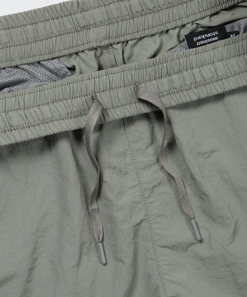 MUSINSA STANDARD WOMAN MUSINSA STANDARD WOMAN Women's nylon banding shorts warm gray