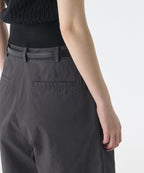 MUSINSA STANDARD WOMAN MUSINSA STANDARD WOMAN Women's Cotton Wide Bermuda Shorts (Size 27)