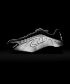NIKE NIKE Sneakers R4 W - Size