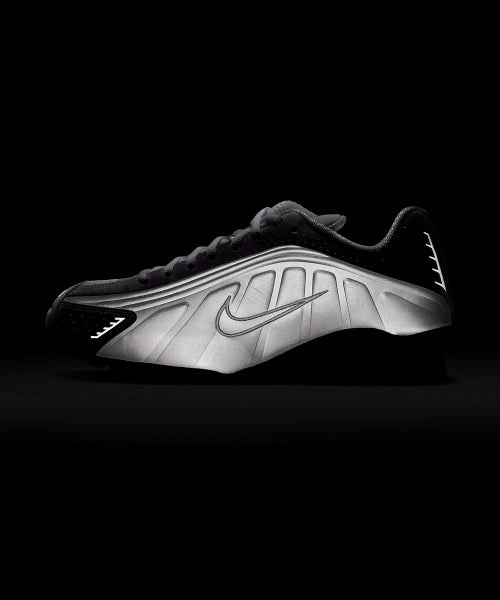 NIKE NIKE Sneakers R4 W - Size