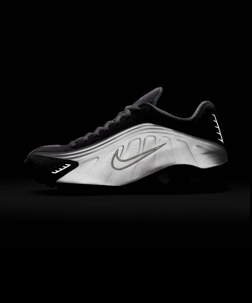NIKE NIKE Sneakers R4 W - Size