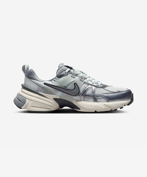 NIKE Nike Sneakers Unisex Size 255