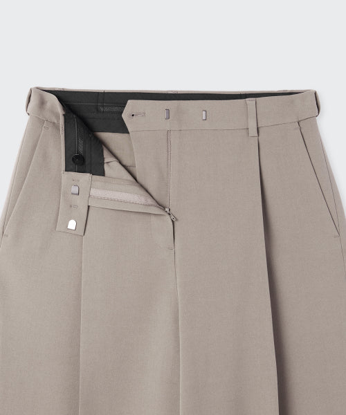 MUSINSA STANDARD WOMAN MUSINSA STANDARD WOMAN Slacks Low Waist Deep Tuck (Light Beige)