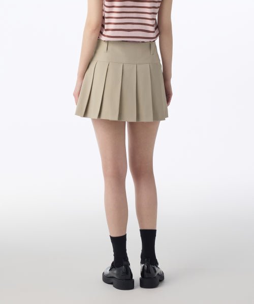MUSINSA STANDARD WOMAN MUSINSA STANDARD WOMAN Women's Low Rise Pleated Mini Scotts [Warm Sand]