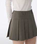 MUSINSA STANDARD WOMAN MUSINSA STANDARD WOMAN Women's Low Rise Pleated Mini Scotts [Warm Gray]