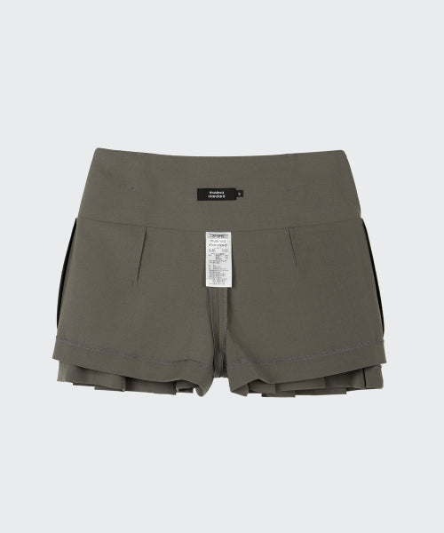 MUSINSA STANDARD WOMAN MUSINSA STANDARD WOMAN Women's Low Rise Pleated Mini Scotts [Warm Gray]