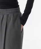 MUSINSA STANDARD WOMAN MUSINSA STANDARD WOMAN Women's One Tuck Bermuda Sweatpants [Gunmetal] - Size M