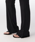 MUSINSA STANDARD WOMAN MUSINSA STANDARD WOMAN Women's Slacks Side Button [Black]