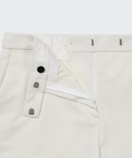 MUSINSA STANDARD WOMAN MUSINSA STANDARD WOMAN Slacks Women's Hidden Banding Short [White]