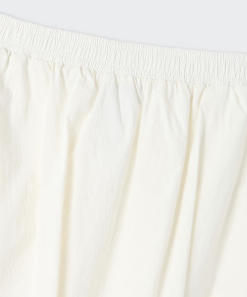 MUSINSA STANDARD WOMAN MUSINSA STANDARD WOMAN Balloon Banding Mini Skirt (White)