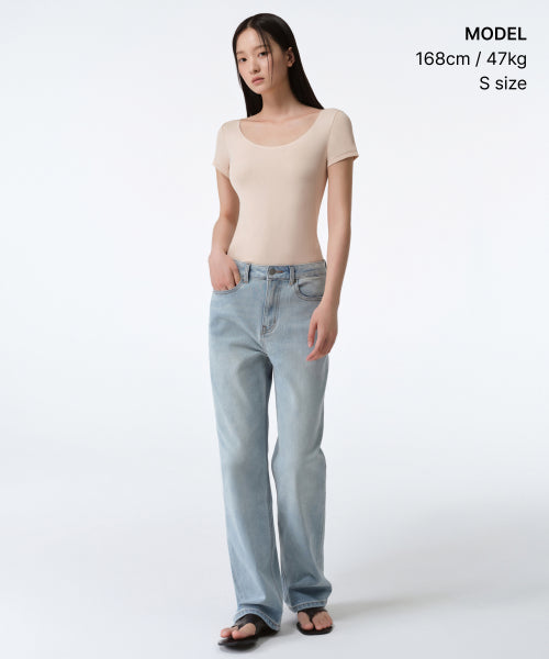 MUSINSA STANDARD WOMAN MUSINSA STANDARD WOMAN Women’s Scoop Neck Undershirt Light Beige
