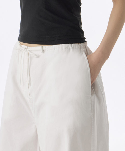 MUSINSA STANDARD WOMAN MUSINSA STANDARD WOMAN Women's Cotton Parachute Pants [White]