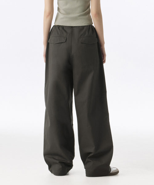 MUSINSA STANDARD WOMAN MUSINSA STANDARD WOMAN Cotton Parachute Pants [Gunmetal]