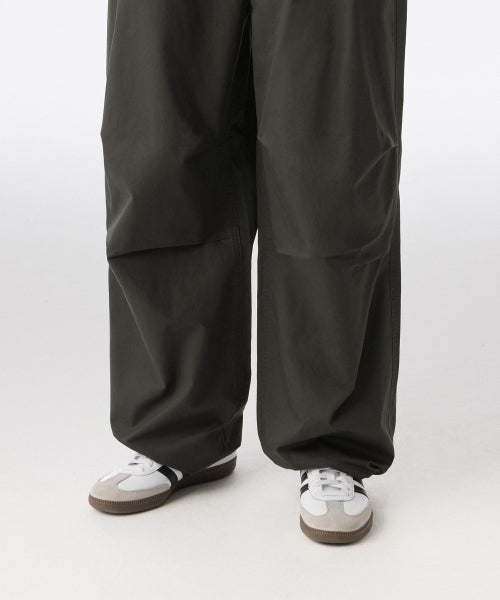 MUSINSA STANDARD WOMAN MUSINSA STANDARD WOMAN Cotton Parachute Pants [Gunmetal]