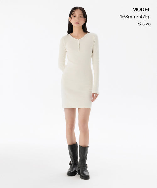 MUSINSA STANDARD WOMAN MUSINSA STANDARD WOMAN Women's Ribbed Y Neck Long Sleeve Mini Dress (Cream)