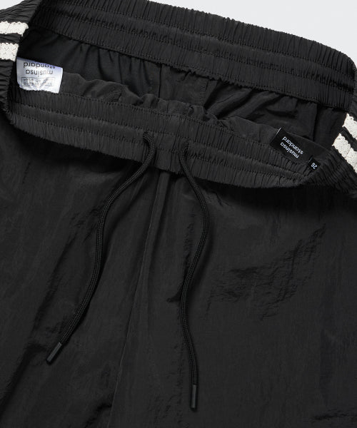 MUSINSA STANDARD WOMAN MUSINSA STANDARD WOMAN Women's Nylon Wide Race Track Pants [Black]